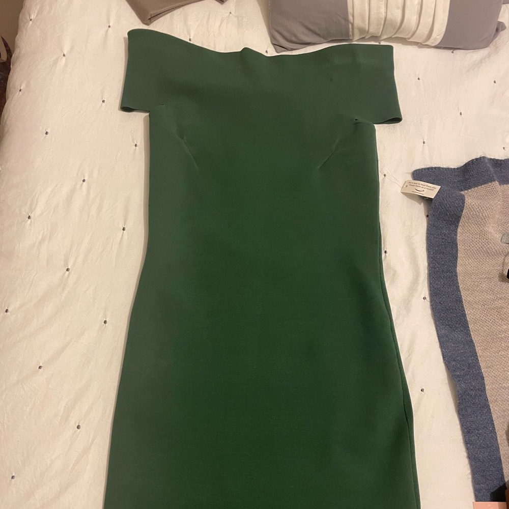 Lark & Ro Dress